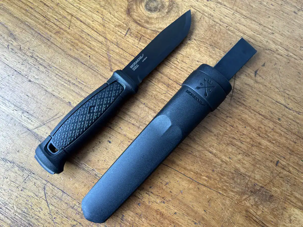 faca morakniv garberg preta
